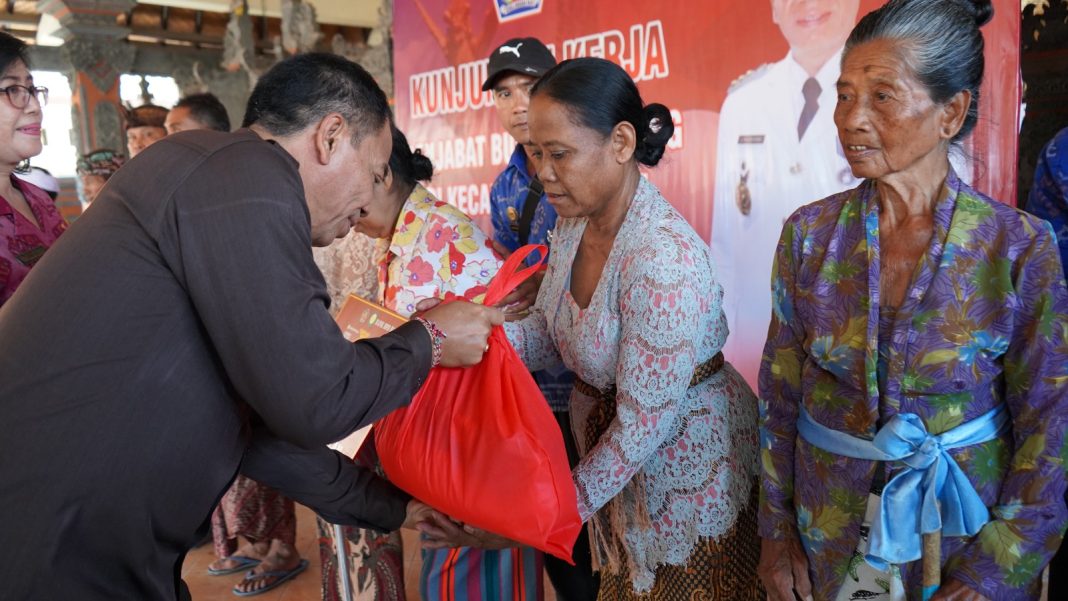 Pj. Lihadnyana Janjikan Tambahan Insentif Kepada Perbekel Berkinerja Baik
