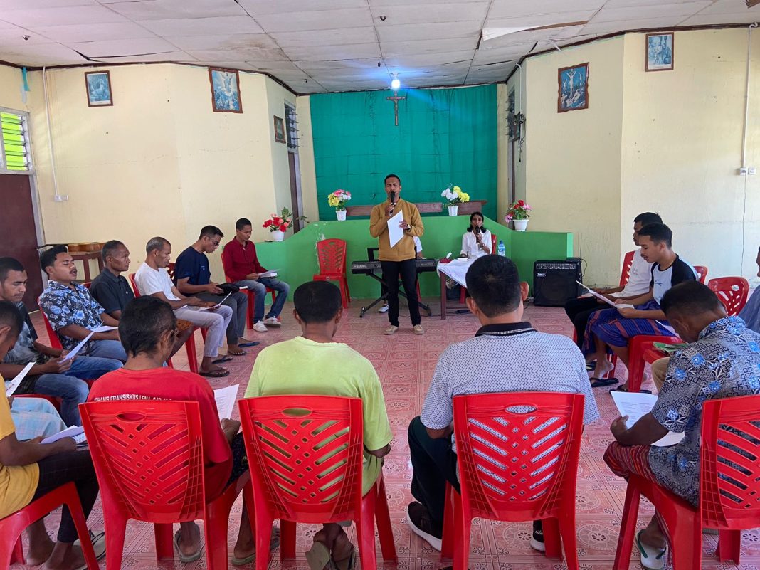 Bina Iman, Warga Lapas Atambua Ikut Bimbingan Rohani Kristen oleh Kemenag di Belu