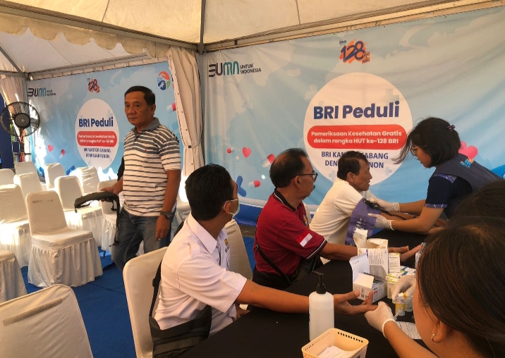 Meriahkan HUT ke-128, BRI Regional Office Denpasar Beri Layanan Pemeriksaan Kesehatan Gratis ke Nasabah
