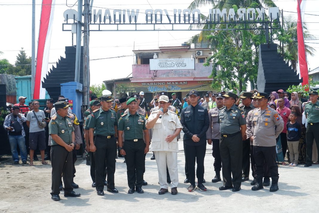 Menhan Prabowo Serahkan Motor CRF Kepada TNI-Polri Di Wilayah Kodim 0811 Tuban