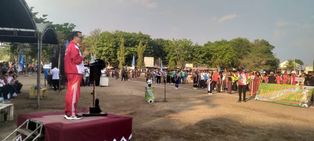 Agustinus Taolin Buka Turnamen Bupati Belu Cup 2023, 12 Kecamatan Turunkan Skuat Terbaik