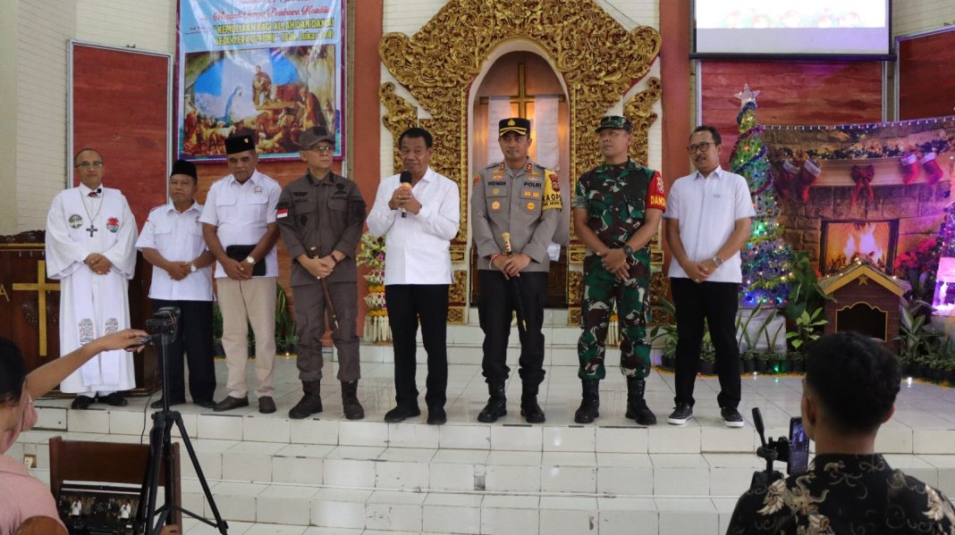 Pj Bupati Buleleng Harap Perayaan Natal Berikan Vibrasi Kedamaian untuk Seluruh Umat