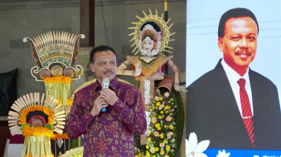 Buka Lomba Debat dan IAPI Bali Award, Ini Pesan Sekda Dewa Indra!