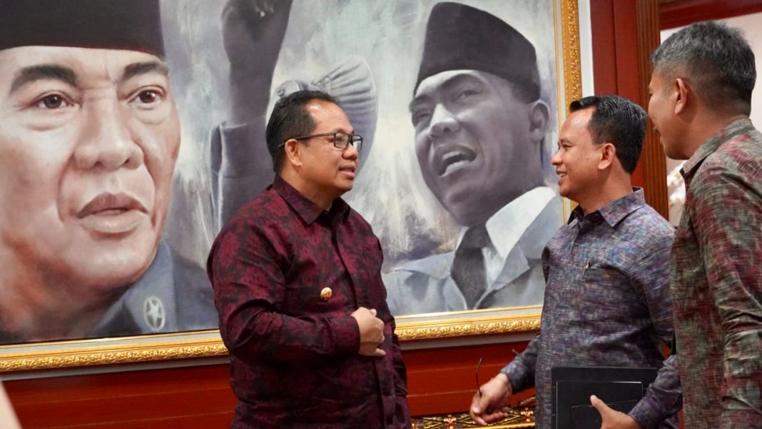 Pj. Gubernur Bali Pastikan Kesiapan Pelaksanaan Pungutan Bagi Wisatawan Asing (Tourism Levy)