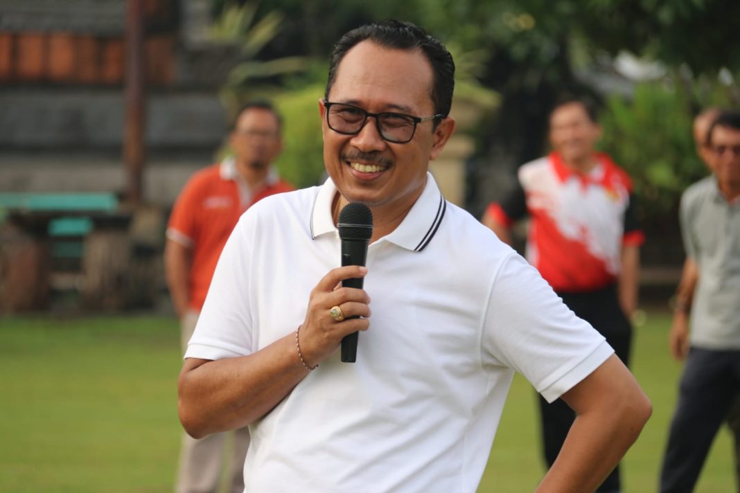 Apel Jumat Ceria, Sekda Suyasa Ajak Seluruh Pegawai Tumbuhkan Semangat Kerja