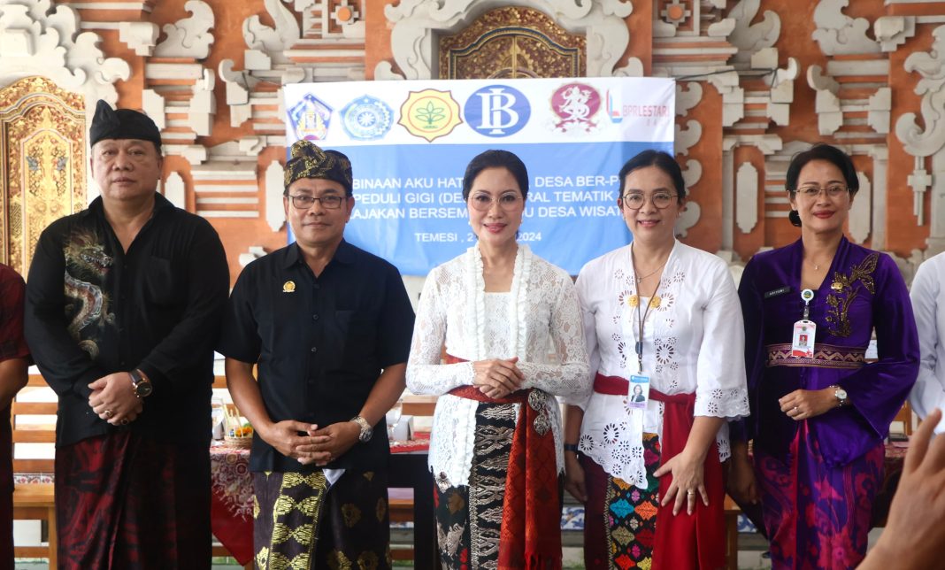 Gandeng Bank Indonesia, Pj. Ketua TP PKK Provinsi Bali Ajak Semua Pihak “Ngrombo” Sukseskan Pelaksanaan Desa Binaan Telajakan Bersemi di Desa Temesi