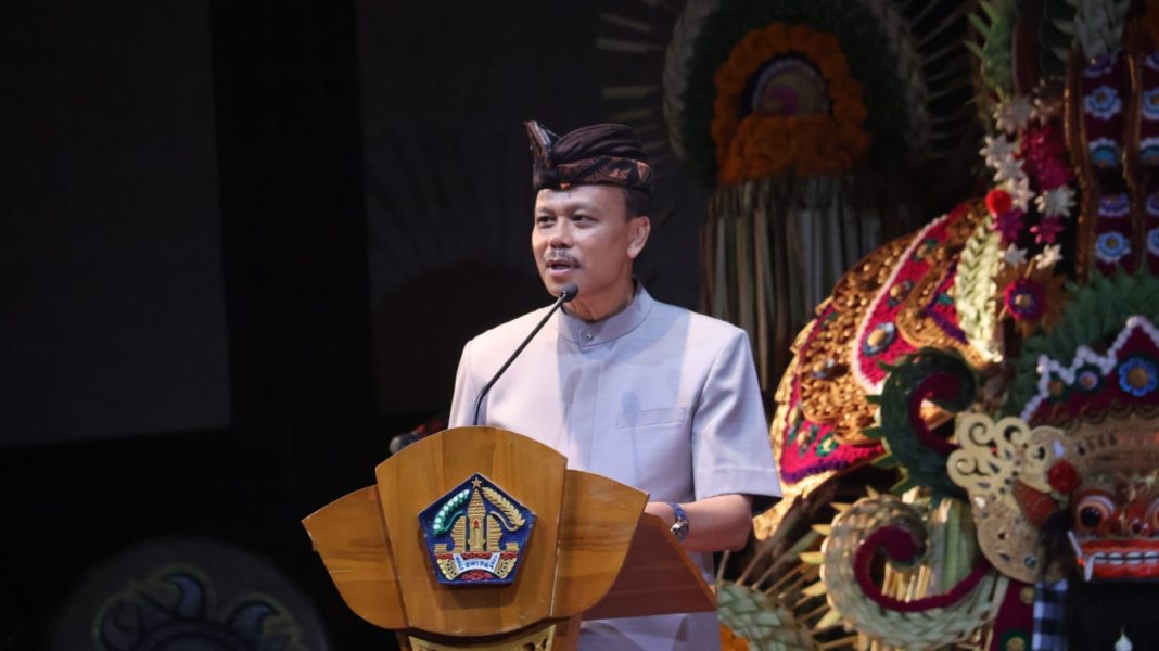 Sekda Dewa Made Indra Harap Generasi Muda Lebih Aktif Melestarikan Bahasa Bali Ditengah Pengaruh Budaya Global