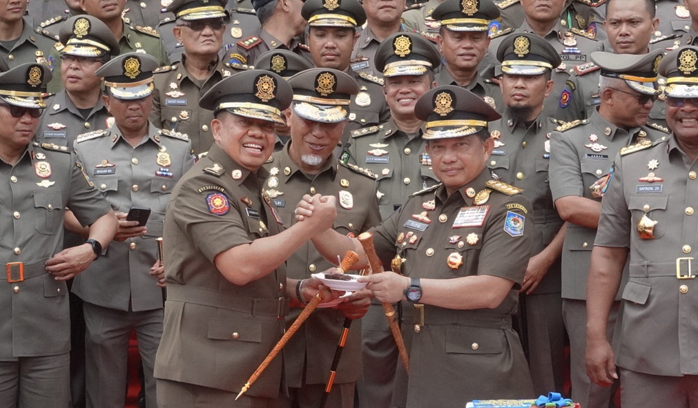 Bali Raih Dua Penghargaan Dalam HUT ke-74 Satpol PP dan ke-62 Satlinmas di Padang