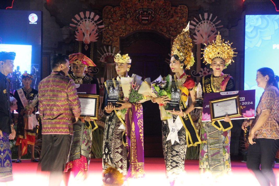 SAH! Oka dan Cendani Terpilih Sebagai Pemenang Jegeg Bagus Buleleng 2024