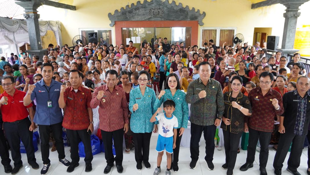 Perhatikan Tumbuh Kembang Anak, Pj Ketua TP PKK Bali Serukan Semua Pihak Ngrombo Atasi Stunting