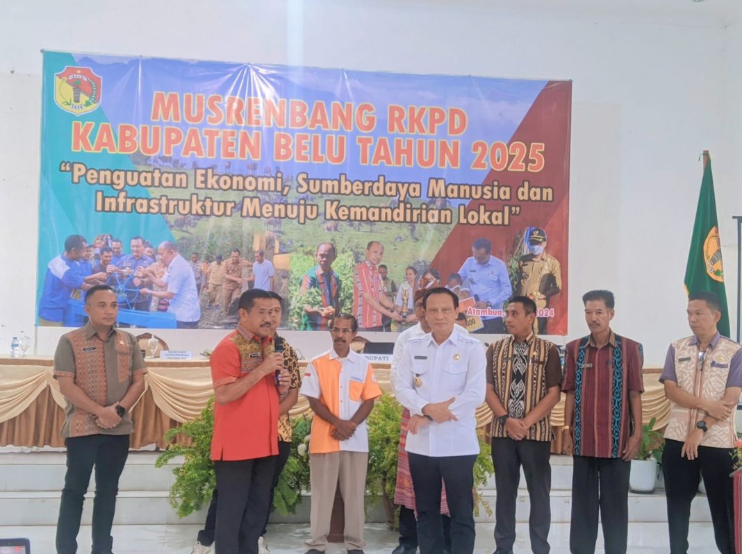 Pertama di NTT, Kabupaten Belu Dapat Penghargaan Sukses Terapkan 5 Pilar STBM