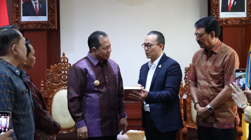 Pj. Gubernur Mahendra Jaya Apresiasi Rencana Penyelenggaraan Forum Humas Dunia 2024 di Bali