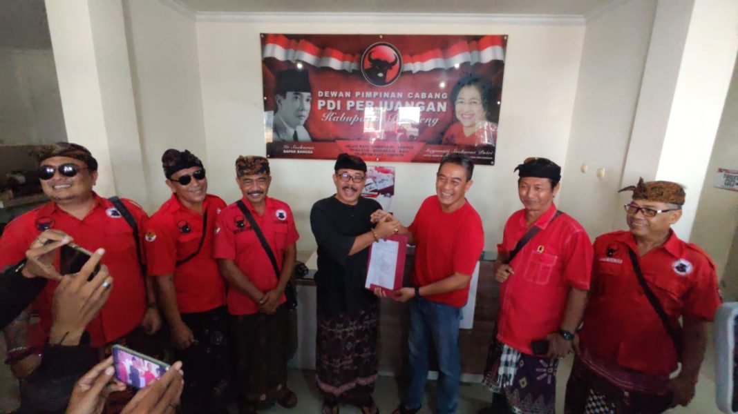 Dr Caput Daftar Bacalon Bupati ke DPC PDI Perjuangan Buleleng
