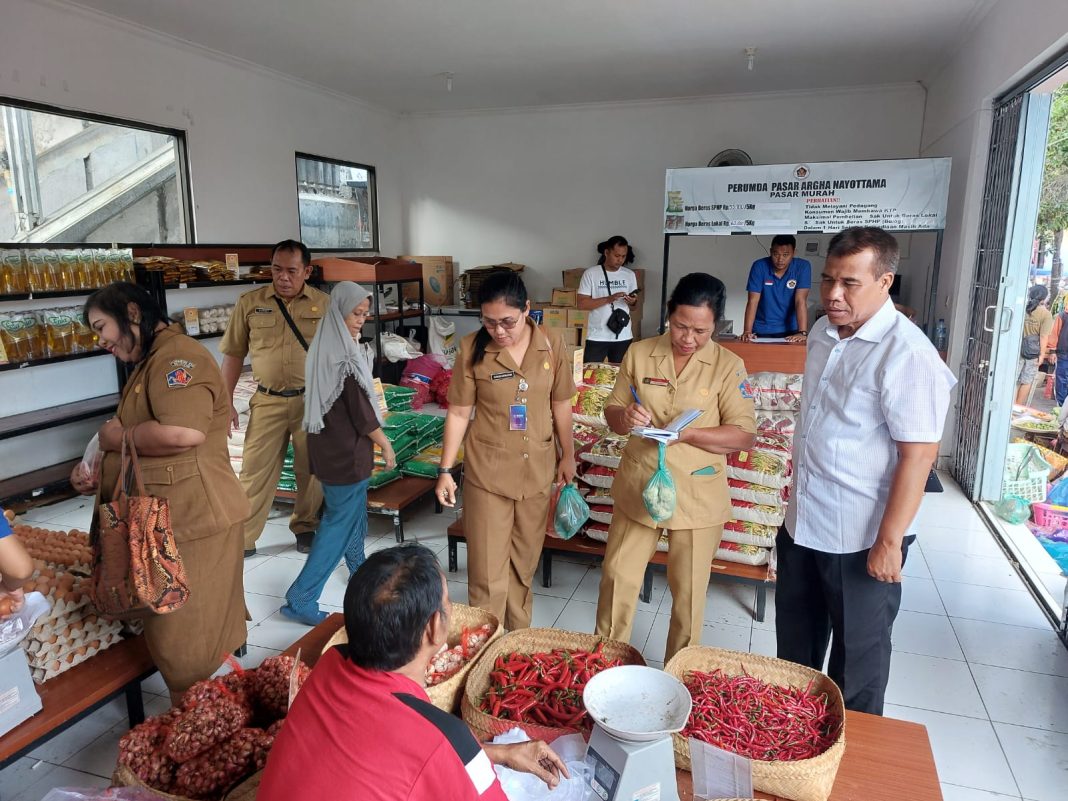Pantau Stabilitas Harga Pangan, Tim Satgas Ketahanan Pangan Buleleng Jajagi Pasar Anyar & Banyuasri