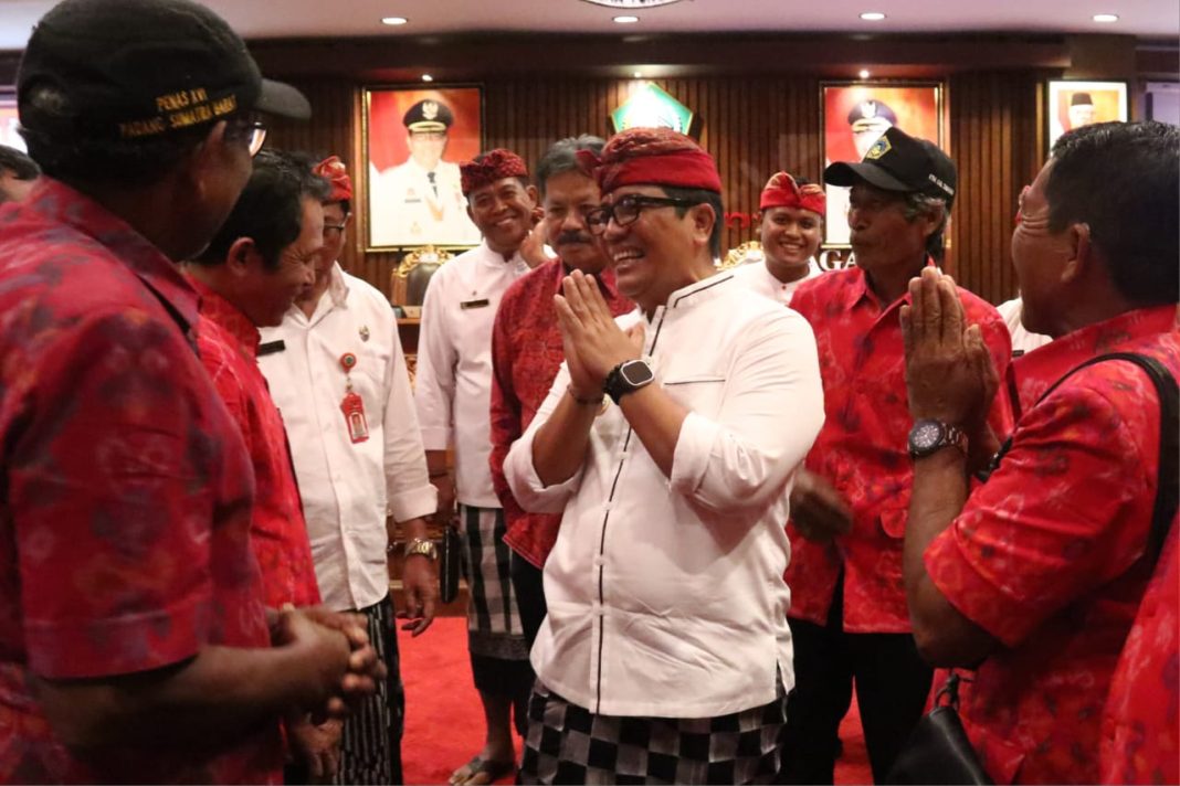 Tingkatkan Kualitas di Bidang Pertanian, Bupati Tabanan Lepas Kontingen KTNA Kabupaten Tabanan Menuju Pekan Daerah (PEDA) XXVII Tahun 2024