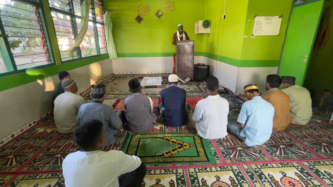 Lapas Atambua di Batas RI-RDTL Laksanakan Sholat Idul Adha 1445 H dan Penyembelihan Hewan Qurban