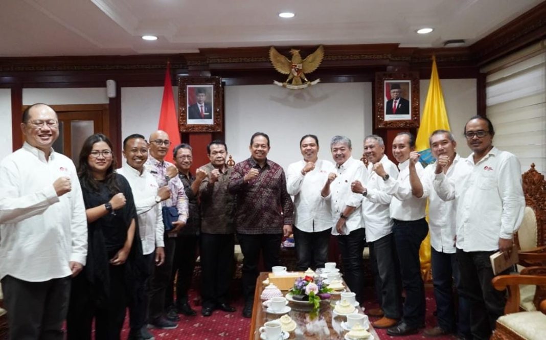 Terima Audiensi IAI Bali, S. M. Mahendra Jaya Bahas Lisensi Arsitek dan Arsitektur Bali