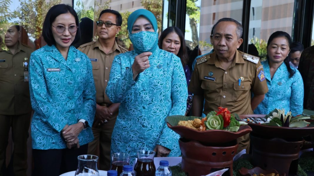 Ketua Umum TP PKK Pusat Hadiri Lomba Masak Serba Ikan Provinsi Bali