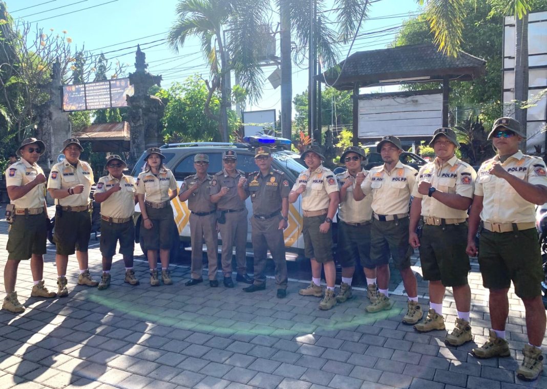 Seragam Gaya “Petualang” Satpol PP Pariwisata Buleleng Lebih Menekankan Aspek Humanisme.