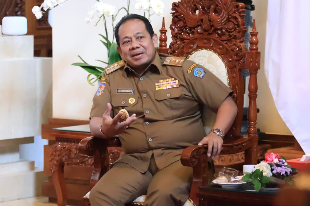 Tingkatkan Keselamatan Penerbangan, Pj Gubernur Mahendra Jaya Tingkatkan Sinergi dengan Stakeholder Bandara Ngurah Rai