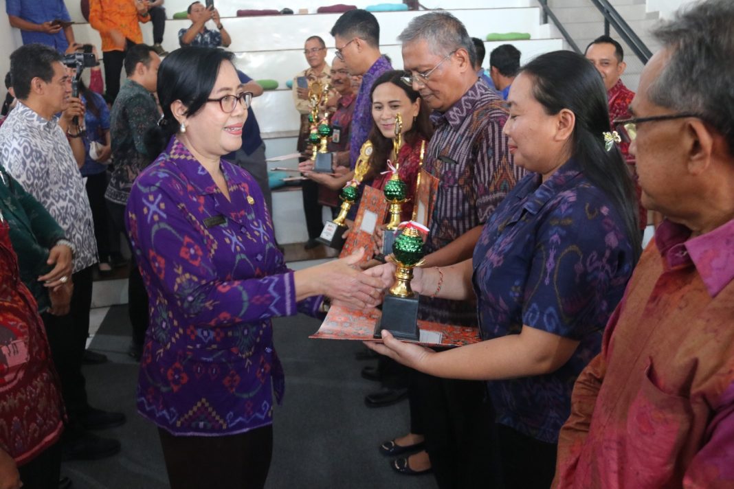 Asisten Rousmini Dorong Koperasi Agar Efektif dan Inovatif Menuju Indonesia Emas 2045