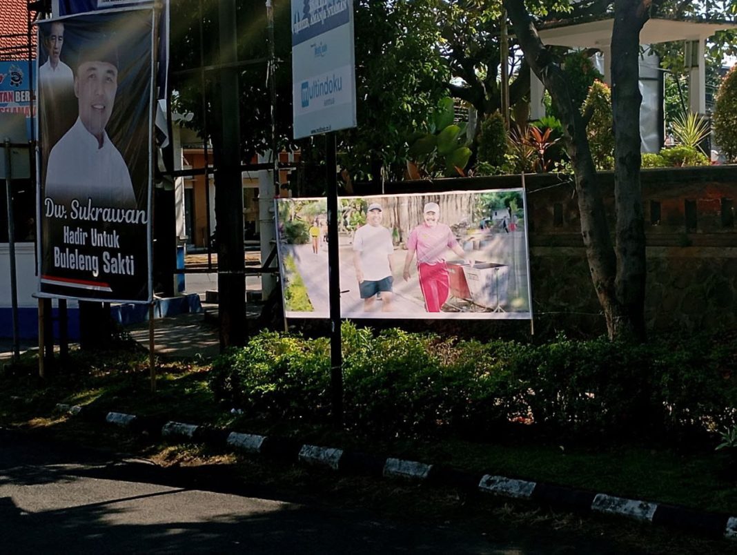 Spanduk Sukrawan-Caput Mulai Bertebaran