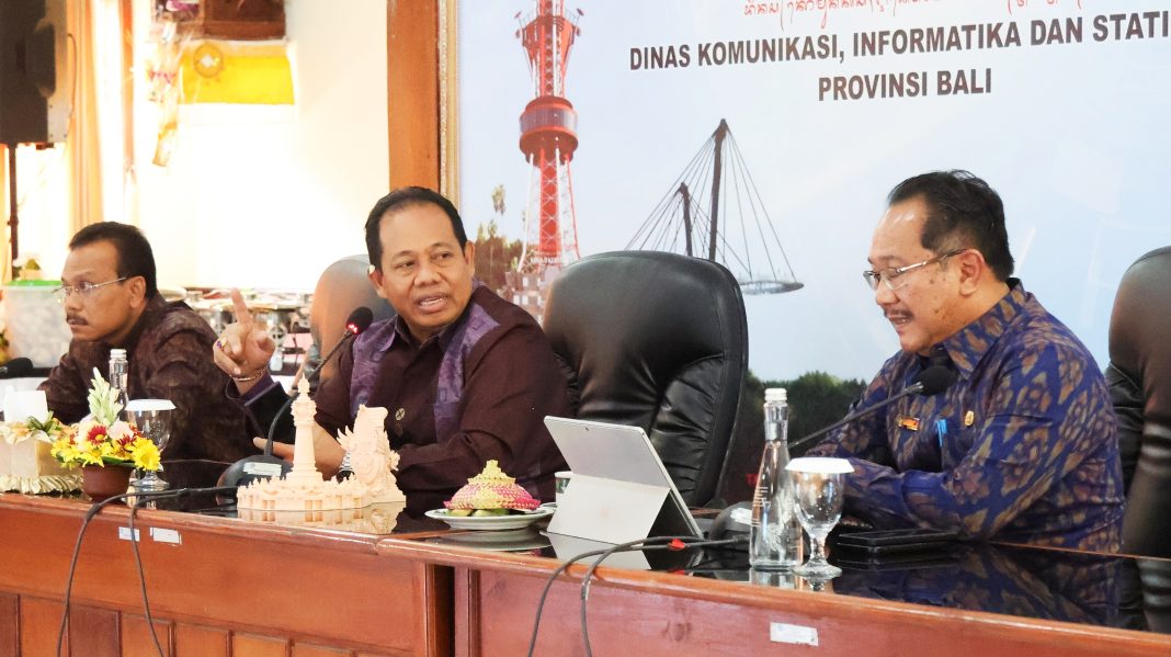 Launching Smart Dashboard Terintegrasi ‘PIL SAKTI’, Pj Gubernur Mahendra Jaya Tekankan Pentingnya Data dalam Pengambilan Keputusan Strategis