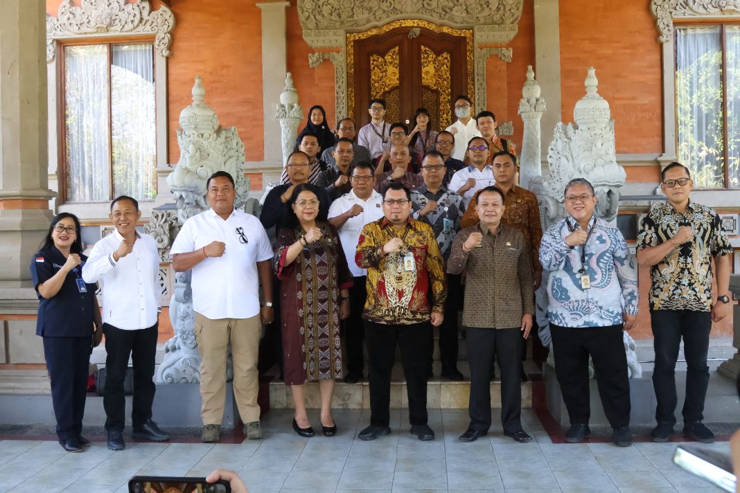 Kantor Staf Presiden Sambangi Pemprov Bali Guna Verifikasi Lapangan Berbagai Isu di Bali