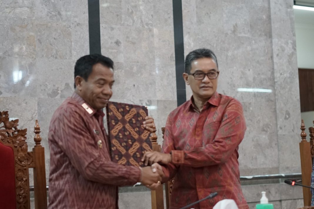 Fraksi DPRD Buleleng Sepakat Pembahasan Ranperda TA 2024 Ditetapkan Menjadi Perda