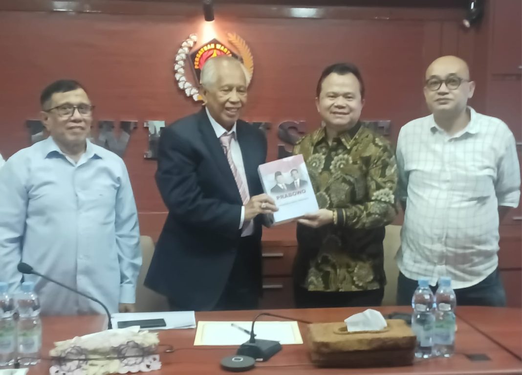 OC Kaligis dan Ronny Sompie Perkuat LKBPH PWI Pusat