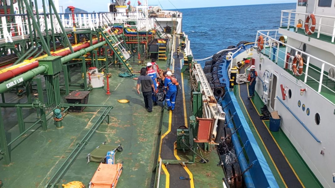 Kapal Tangker Elisabeth Terbakar, 5 ABK Meninggal