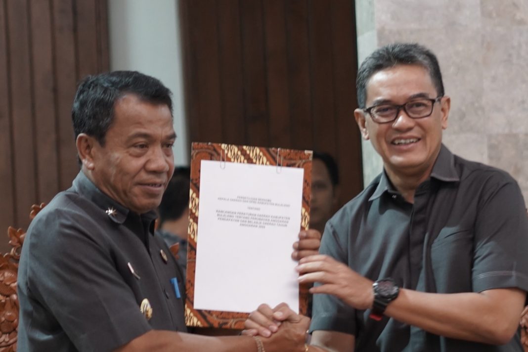 Dua Ranperda Kabupaten Buleleng Resmi Ditetapkan Menjadi Perda