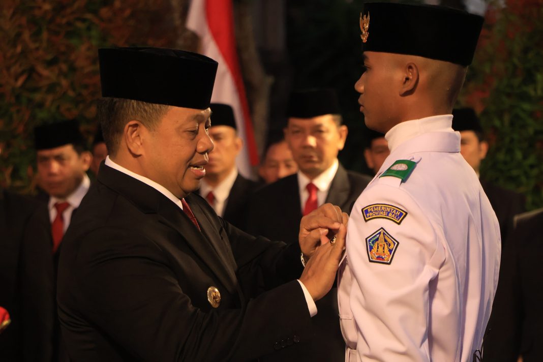 Pj Gubernur Mahendra Jaya Kukuhkan Paskibraka Provinsi Bali 2024