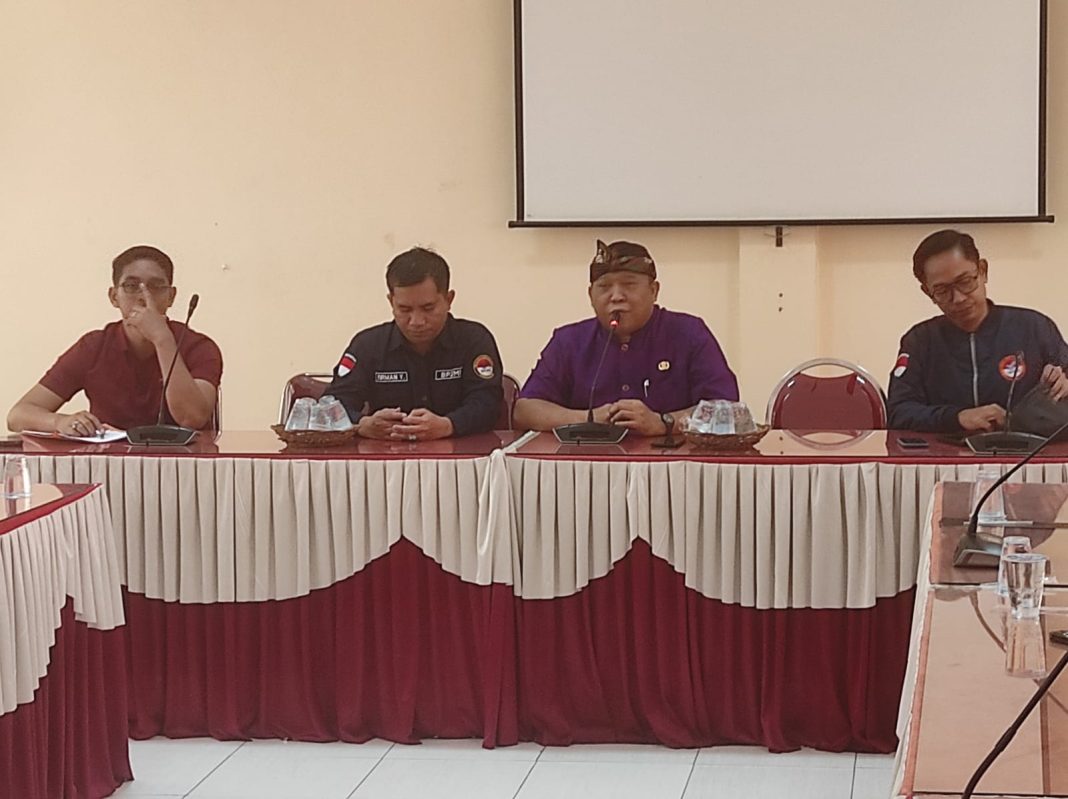 Disnaker Buleleng Lakukan Langkah Sigap Permasalahan TKI di Myanmar