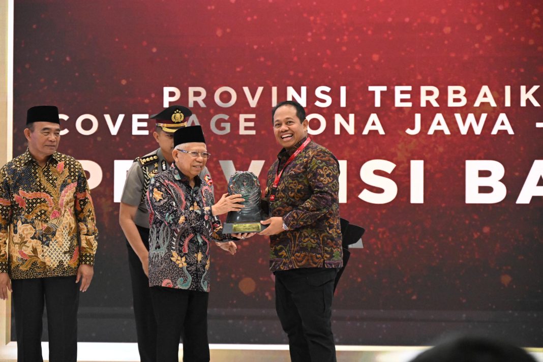 Diserahkan Wapres Ma’ruf Amin, Pj. Gubernur Mahendra Jaya Terima Penghargaan Paritrana Award Tahun 2024