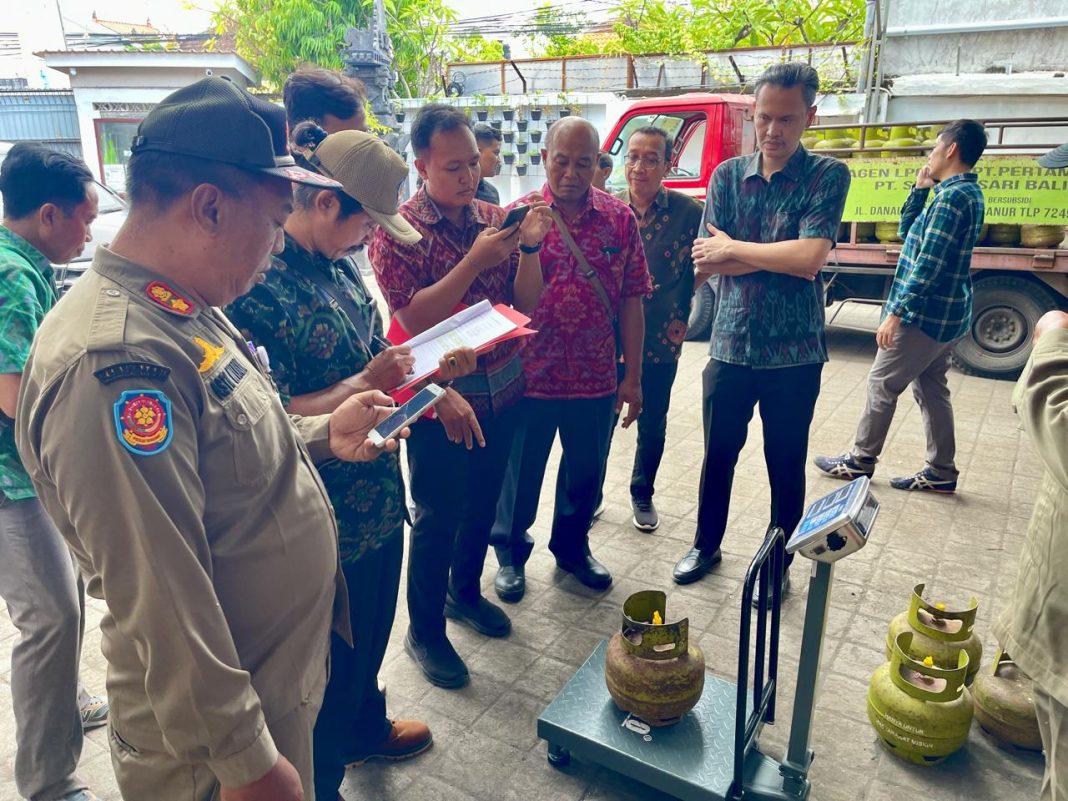Pastikan Peruntukan Gas LPG 3 Kg Tepat Sasaran, Tim Pengawasan Terpadu Laksanakan Sidak SPPBE di Wilayah Denpasar