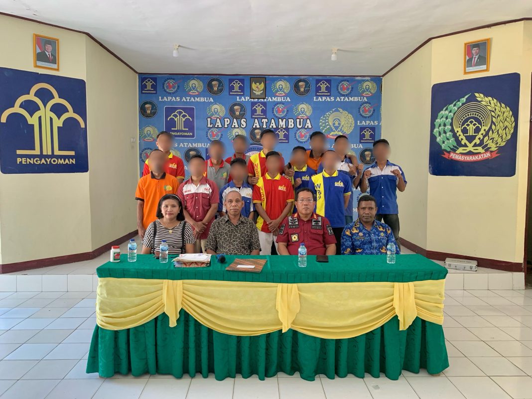 Difasilitasi Lapas Atambua, 14 Warga Binaan Lapas Atambua Tempuh Pendidikan Non Formal dan Berhasil Terima Ijazah Paket