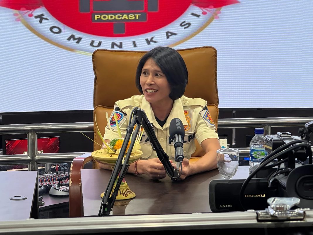 Kisah Inspiratif Staf Satpol PP Buleleng Ni Ketut Cita Raih Medali Emas di PON 2024