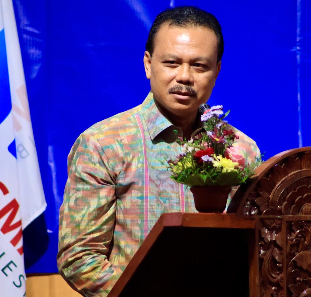 Raih Opini Kualitas Tertinggi Kepatuhan Penyelenggaraan Pelayanan Publik, Sekda Dewa Indra Ajak Perkuat Komitmen Berikan Layanan Publik Terbaik