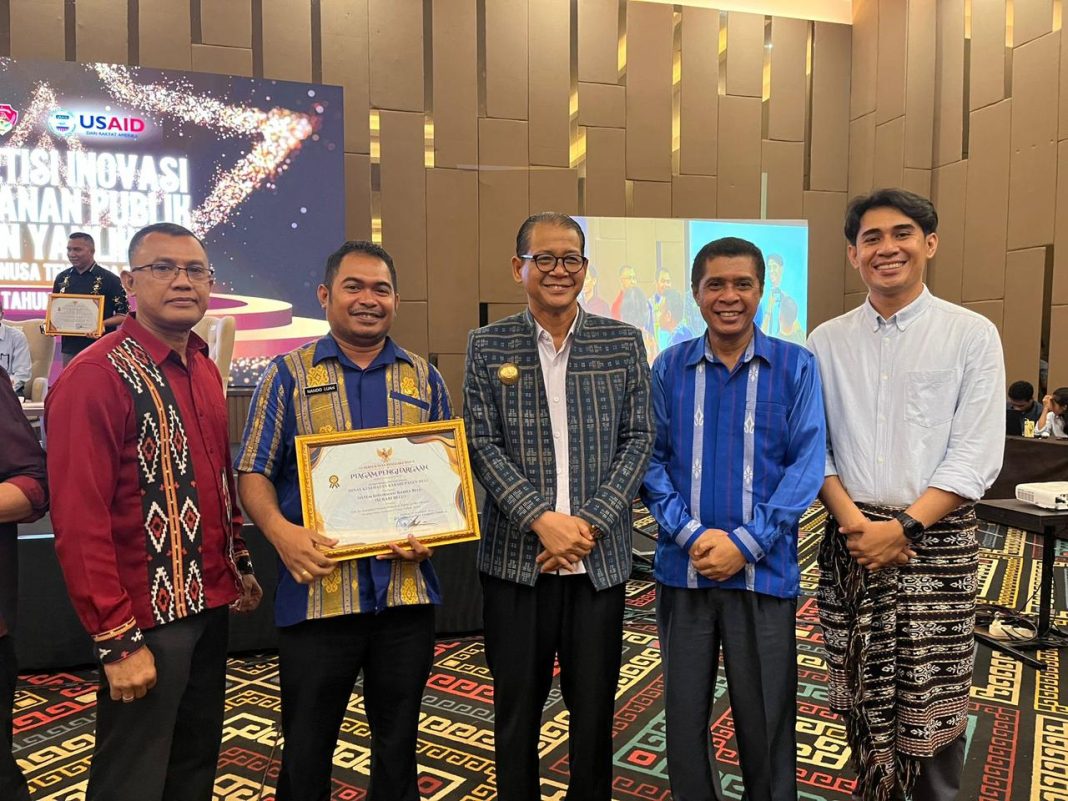 Beri Inovasi Lewat Aplikasi Untuk Penanganan Rabies, Dinkes Belu Raih Penghargaan Dari Pemerintah Provinsi