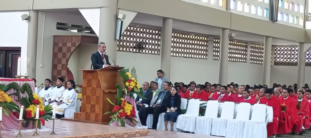 Hadiri Misa Pentahbisan Imam Baru, Sekda Belu: Banyak Yang Dipanggil Tetapi Sedikit Yang Dipilih