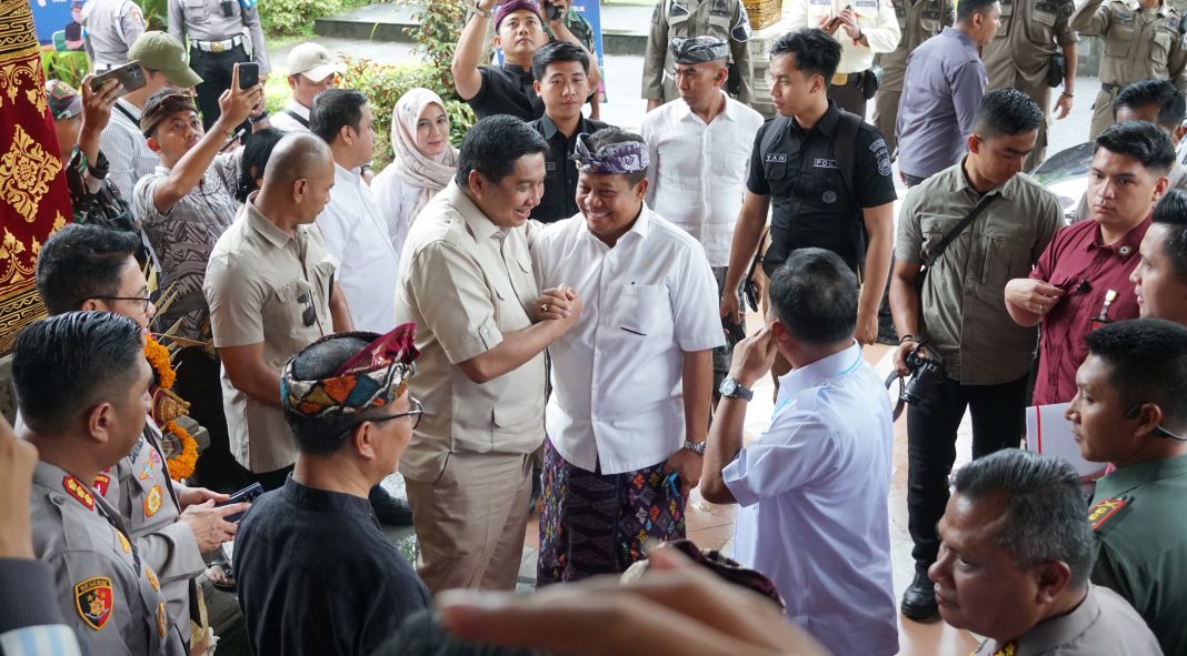 Dukung Percepatan PBG, Pj. Gubernur Bali Dampingi Mendagri dan Menteri PKP Tinjau MPP Badung