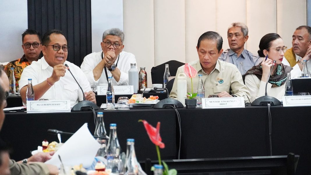 Rakor Penanganan Sampah, Pj. Gubernur Bali Minta Dukungan Pemerintah Pusat untuk Bangun Waste to Energy