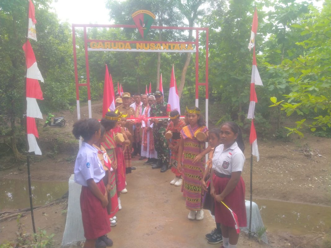 Peduli Pendidikan Anak di Perbatasan RI-RDTL, Satgas Yonif 741 Gandeng Pemda Belu Bangun Jembatan Garuda Nusantara