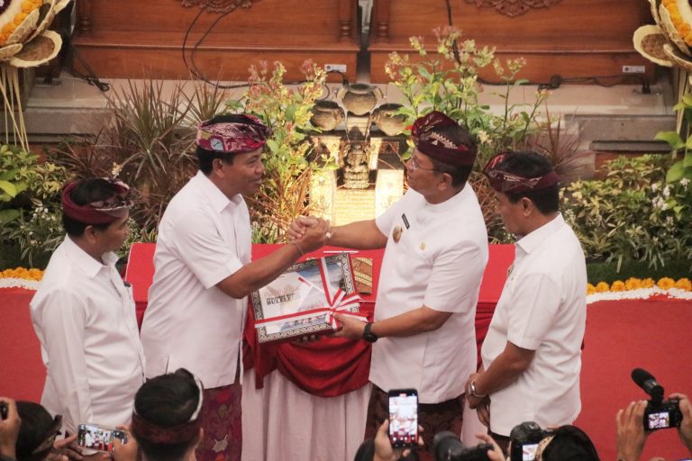 Pidato Perdana Bupati Buleleng di Sidang Paripurna Dewan, Beber 5 Fokus Pembangunan