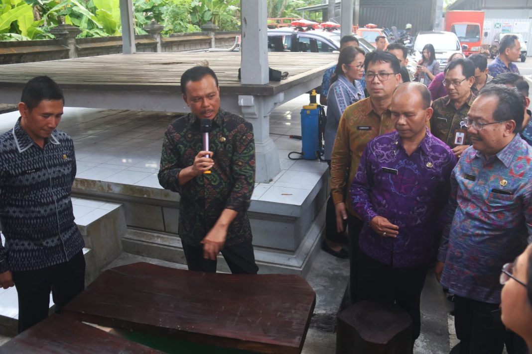 Gerakan Masif untuk Bali Bersih dari Sampah, Sekda Dewa Indra Ajak Kepala Perangkat Daerah Buat Teba Modern