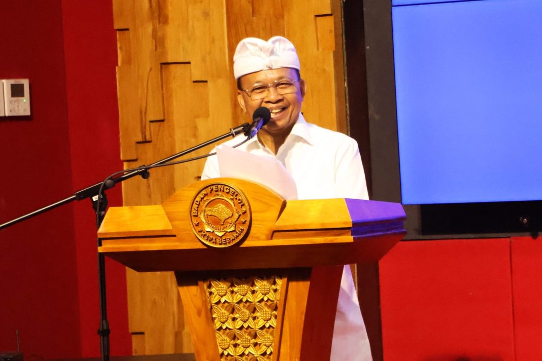 Pastikan Kesiapan Karya IBTK dan Kenyamanan Pamedek, Gubernur Koster Pimpinan Rakor di Besakih