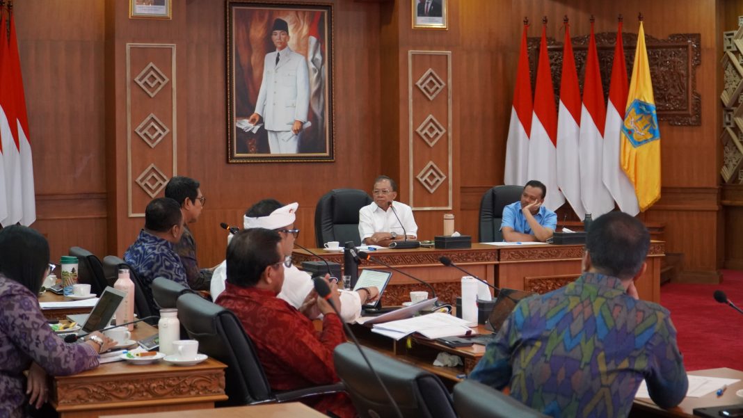 Gubernur Wayan Koster Siapkan Mekanisme Penyaluran BKK untuk 6 Kabupaten, Prioritaskan Program Strategis