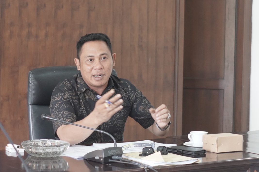 Rapat Internal Pansus II Bahas Rancangan Perda tentang PT. BPR Bank Buleleng 45
