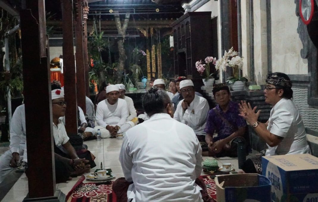 Wagub Giri Prasta Kunjungi Ida Pandita Mpu Jaya Acharya Nanda, Serap Petuah untuk Pembangunan Bali Berbasis Kearifan Lokal